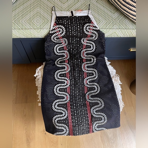 Tory Burch Spring 2015 Runway Embroidered Crepe Eyelet Dress - Picture 5 of 9